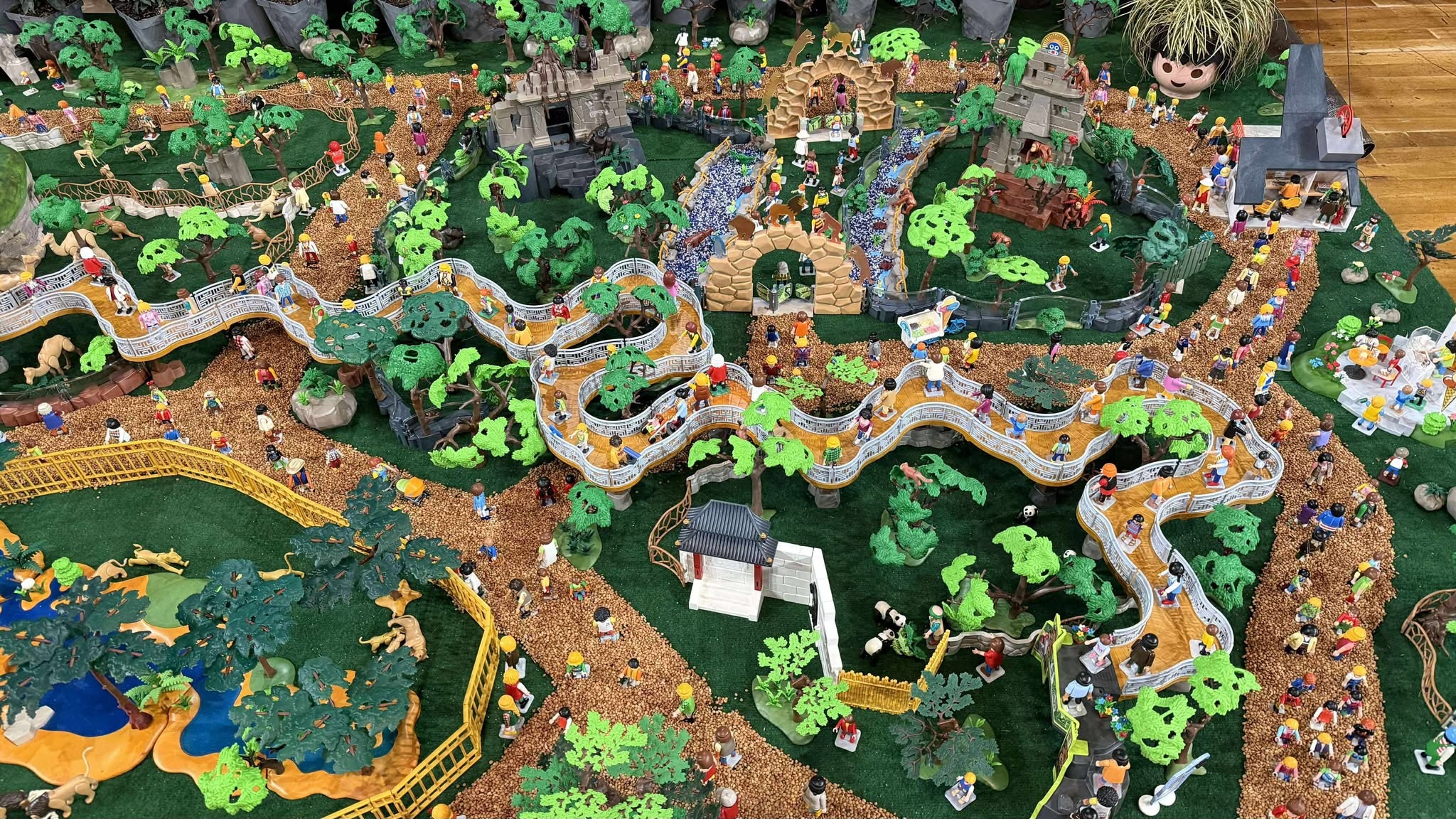 Playmobil 6.jpg (738 KB)