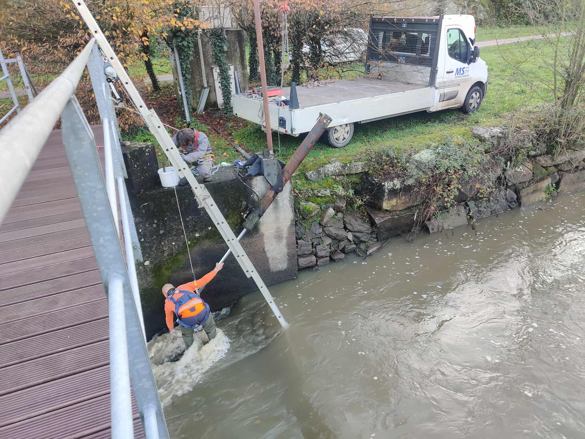 THOUET INTERVENTION 2.jpg (316 KB)