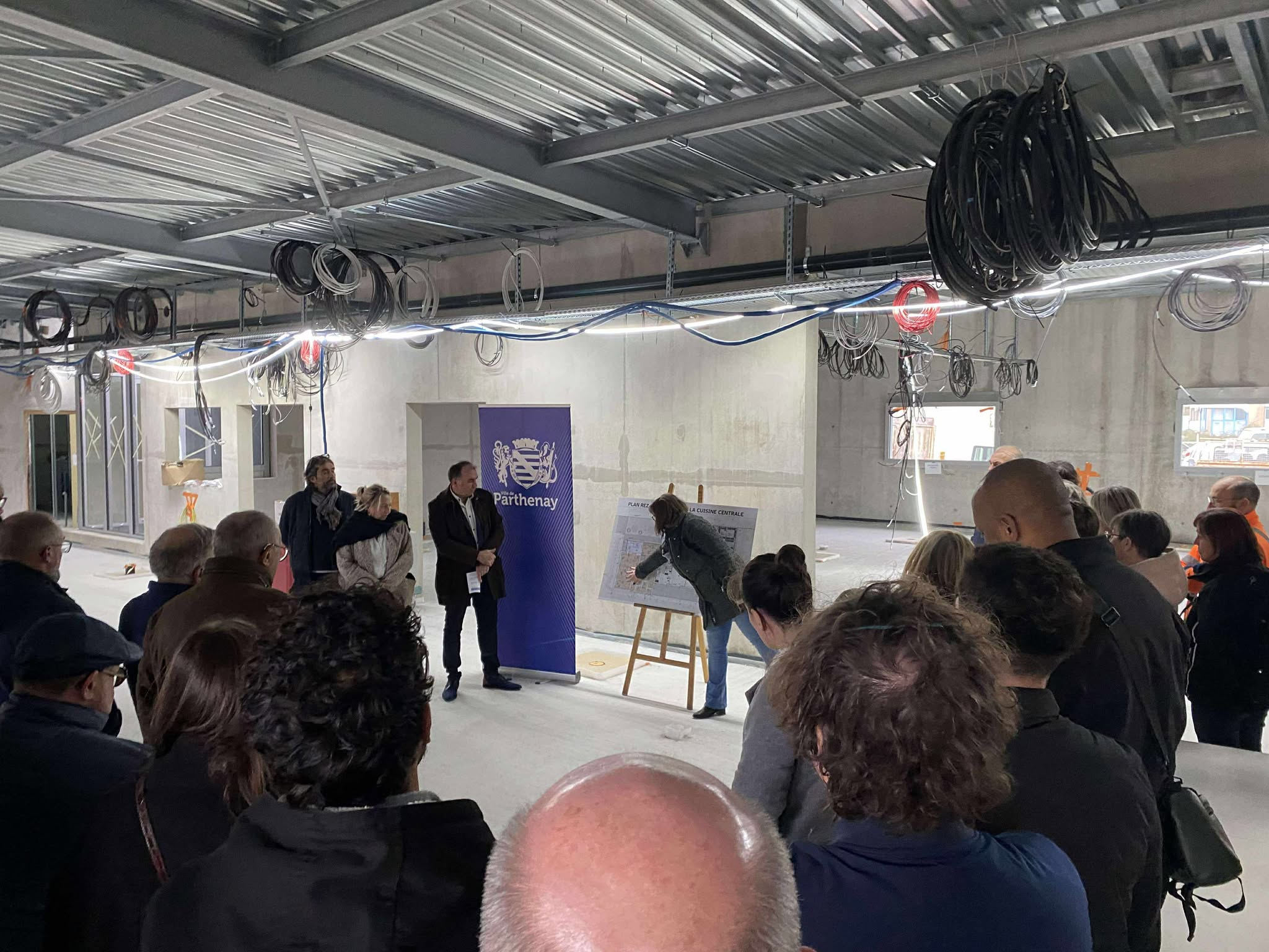 cuisine centrale 2.jpg (360 KB)