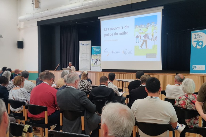 Châtillon-sur-Thouet : les élus locaux du département réunis pour un après-midi de formation