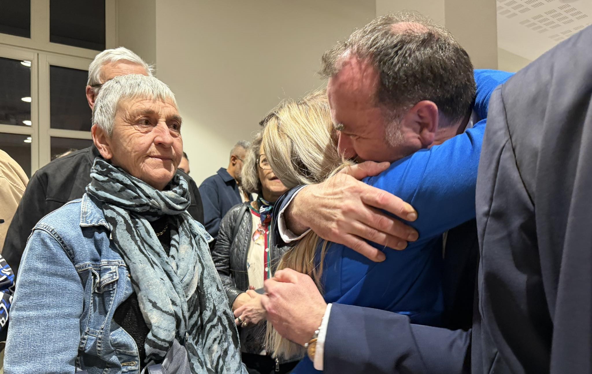 prieur calin 2.jpg (504 KB)